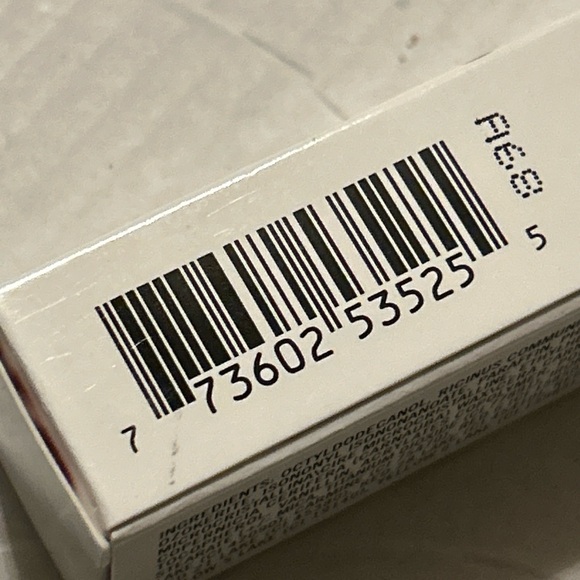 MAC Matte Lipstick @DULCEIDA - Picture 8 of 9